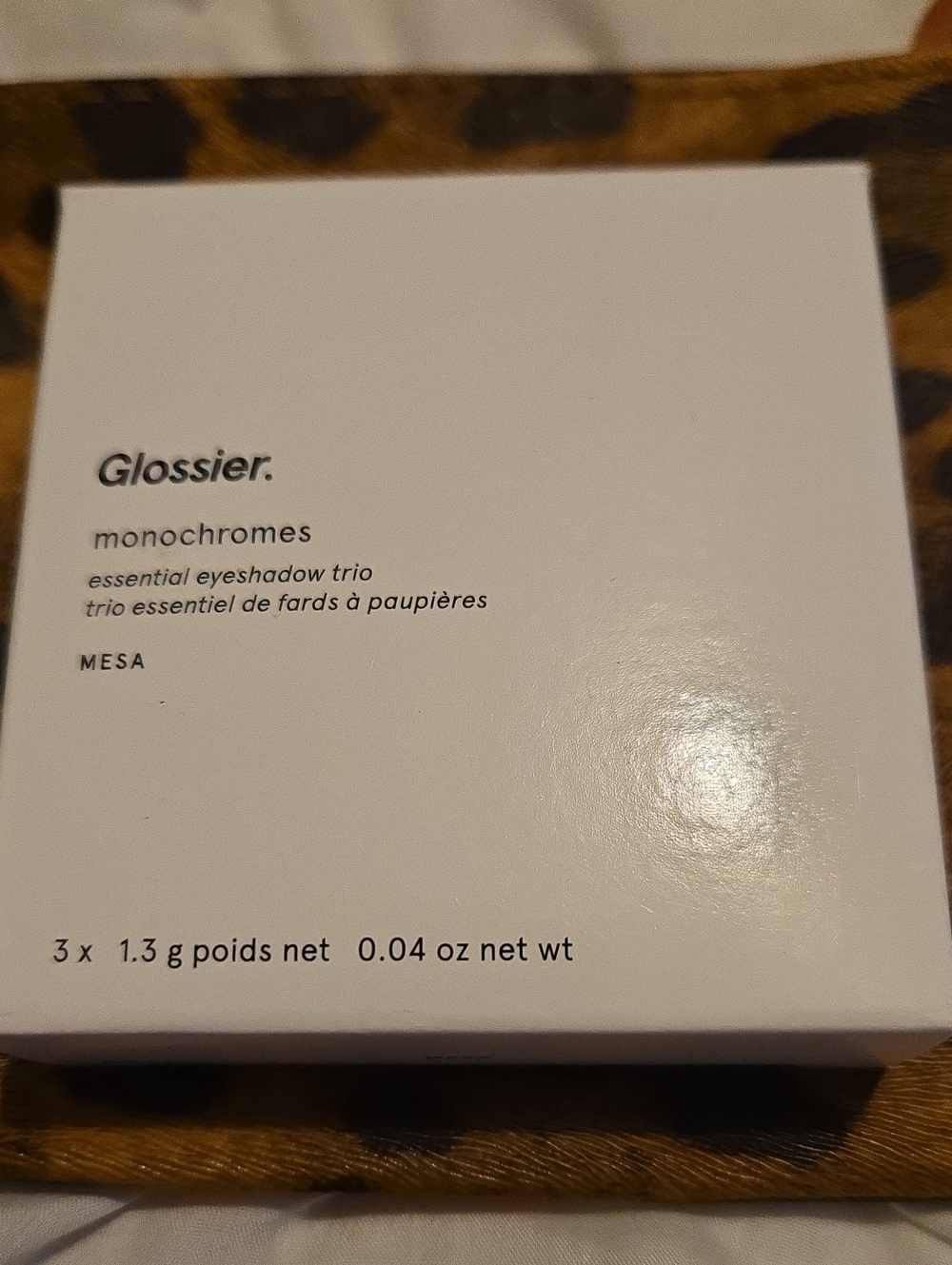 Glossier  Monochromes Essential Eyeshadow Trio - Mesa